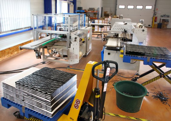 OUR PACKAGING LINES